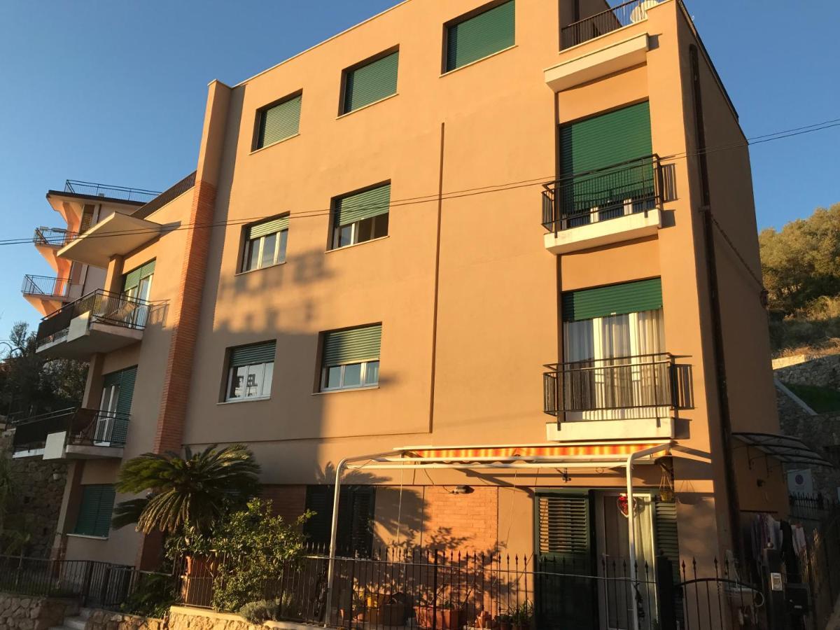 Gioia * Finale Ligure